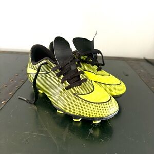 Nike Youth Bravata II FG Soccer Cleats Athletic Yellow Black Size 13 844442-070